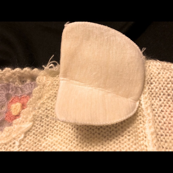 NEW Crocheted Knit Peach/Purple Pattern Cardigan Sweater - Picture 14 of 15